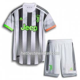 Juventus Monumental Palace Tenue 2019/20 - SS (+ Korte broeken)